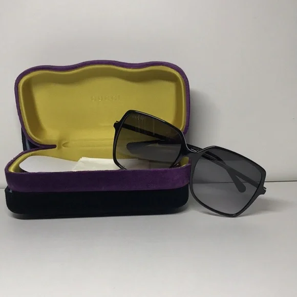 GUCCI GG0544S 001 Oversized Rectangle/Square Gucci GG0544S 001 Black Square Sunglasses for sale online | eBay main image 3